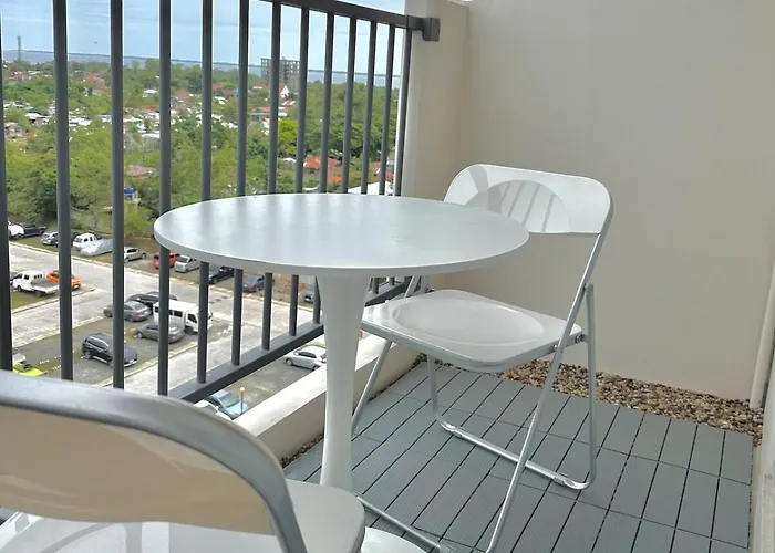 The Haus Pad Near Mactan Airport And Sea View With Pool Suba Basbas